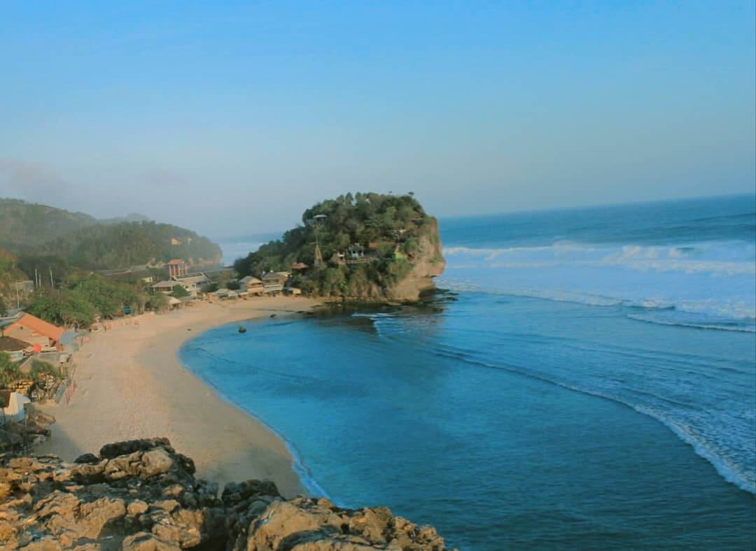  Pantai  Indrayanti  Gunung Kidul Yogyakarta Harga Rute 